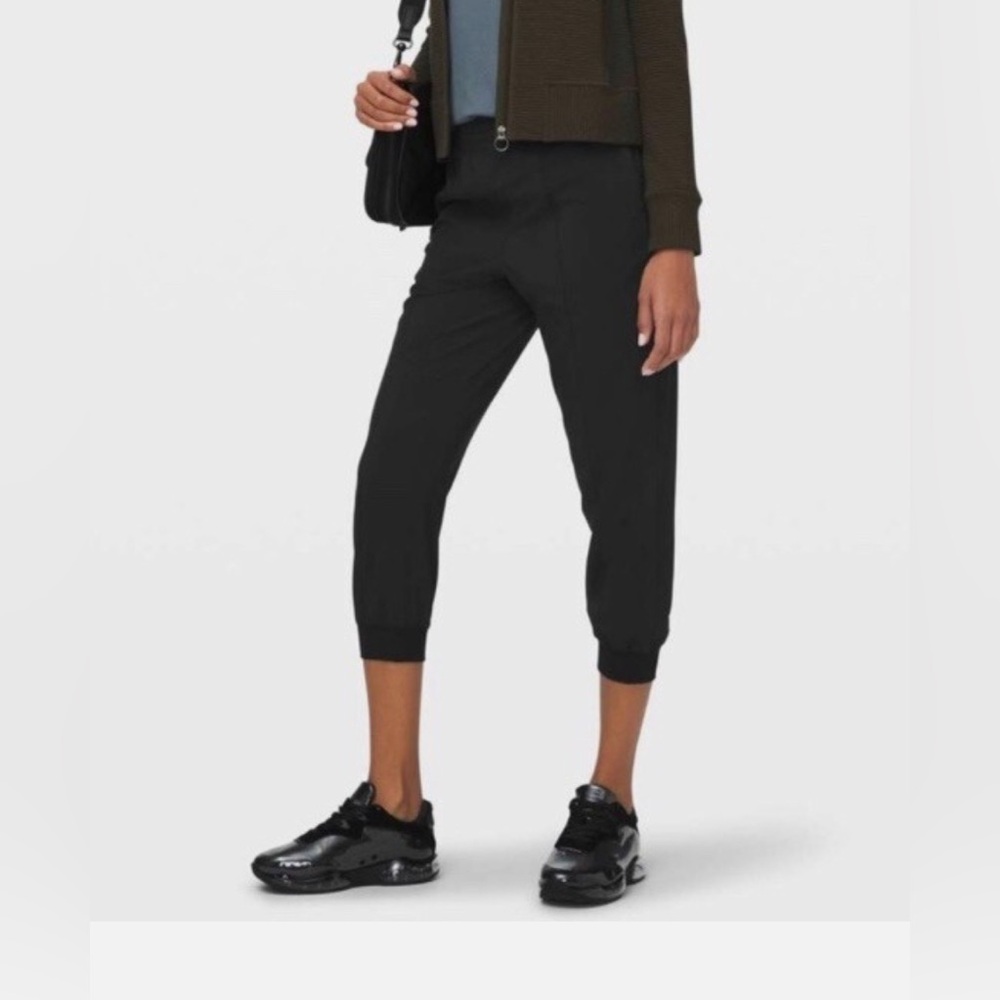 Lululemon - Pace Breaker Tapered Stretch Track Pants - Black Size 4